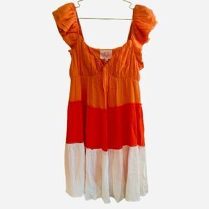 NWT✨Victoria Dunn Orange and White Colorblock Dress